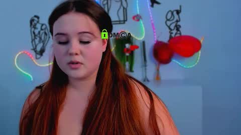 Snapshot of diara_ti chatting on February 12, 11:38 am diara ti online show from February 12, 11:38 am