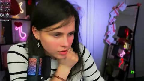 Snapshot of diara_ti chatting on February 14, 7:16 am diara ti online show from February 14, 7:16 am