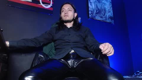 DICAPRIO online show from March 30, 12:00 am