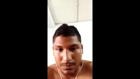 Snapshot of dick774369 chatting on January 6, 9:32 pm dick774369 online show from January 6, 9:32 pm