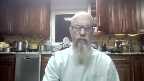 Snapshot of dick_feelsgood chatting on October 31, 2:34 am Dick Feelsgood online show from October 31, 2:34 am