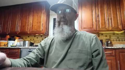 Snapshot of dick_feelsgood chatting on December 15, 11:36 am Dick Feelsgood online show from December 15, 11:36 am