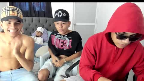 dick online show from November 13, 1:54 pm