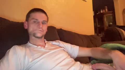 Snapshot of dickabitchdown chatting on November 10, 8:13 am DickABitchDown Alexys real spanishmami online show from November 10, 8:13 am