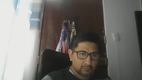 dickeduardo online show from December 7, 12:02 pm