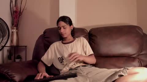 dickie_dicking online show from November 4, 8:30 pm