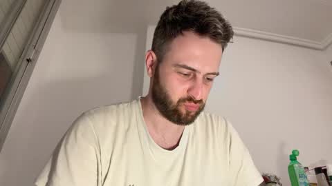 Im Julian  all cum shot videos here    online show from June 7, 11:30 pm