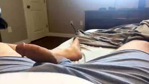 Snapshot of dicknhand699 chatting on November 27, 1:46 pm dicknhand699 online show from November 27, 1:46 pm