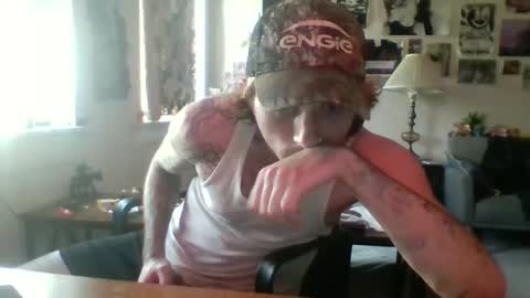 Snapshot of dickyxoxo chatting on May 23, 7:18 pm Dicky Nelson online show from May 23, 7:18 pm