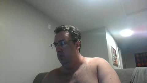 Snapshot of didgeman1984 chatting on February 28, 6:09 pm Didgeman online show from February 28, 6:09 pm