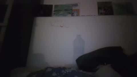 Snapshot of didismurf02 chatting on December 9, 3:18 am didismurf02 online show from December 9, 3:18 am