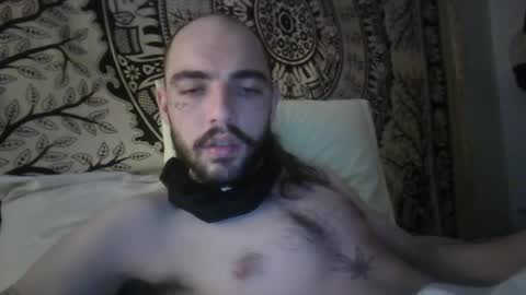 Snapshot of didismurf02 chatting on December 16, 12:04 am didismurf02 online show from December 16, 12:04 am