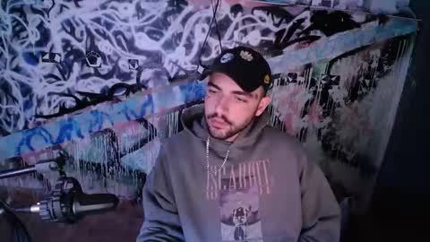 Snapshot of didismurf02 chatting on November 12, 2:34 am didismurf02 online show from November 12, 2:34 am