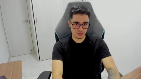 diego_leblanc online show from January 9, 2:14 am