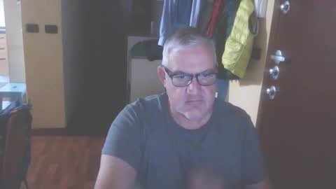 Snapshot of diego_riv71 chatting on November 3, 9:05 pm Diego ITA 71 online show from November 3, 9:05 pm