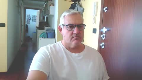 Snapshot of diego_riv71 chatting on November 28, 10:07 am Diego ITA 71 online show from November 28, 10:07 am