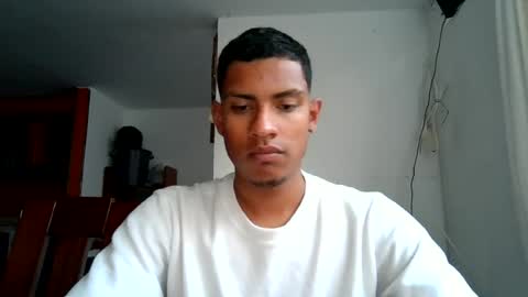 Snapshot of diegoafp chatting on June 19, 10:57 pm diegoafp online show from June 19, 10:57 pm