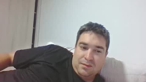 Diego online show from April 4, 3:53 pm