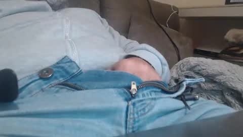 Snapshot of diegovlc chatting on March 15, 12:00 pm DiegoVLC online show from March 15, 12:00 pm