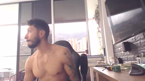 Snapshot of diehgoo_ortega chatting on December 15, 7:29 pm Diego Ortega online show from December 15, 7:29 pm