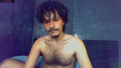 diemond_latinx98 online show from June 3, 2:33 pm
