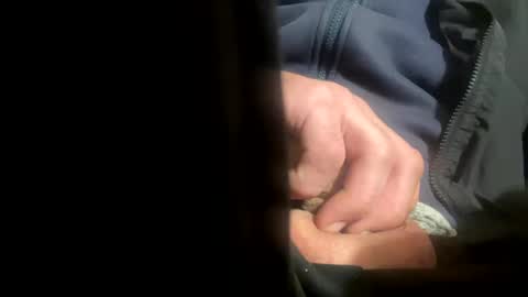 Snapshot of diggerman665544 chatting on January 12, 2:14 am diggerman665544 online show from January 12, 2:14 am