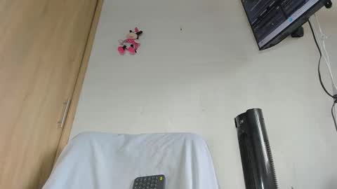 diiana_evil online show from October 21, 6:30 pm