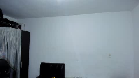 Snapshot of diiego_xxx chatting on May 6, 12:19 am diiego_xxx online show from May 6, 12:19 am