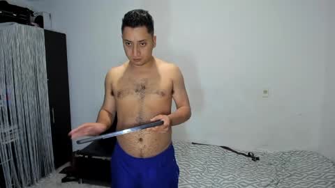 Snapshot of diiego_xxx chatting on May 7, 8:42 am diiego_xxx online show from May 7, 8:42 am
