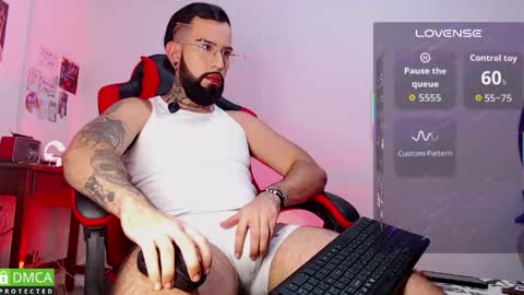  Dylan  online show from April 12, 10:15 pm