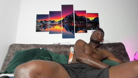 Snapshot of dilaan_carter chatting on September 12, 12:16 pm joshua online show from September 12, 12:16 pm