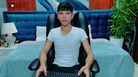 Snapshot of dilan_911 chatting on February 28, 6:42 pm DILAN online show from February 28, 6:42 pm