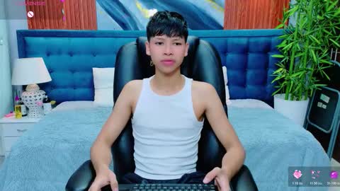 Snapshot of dilan_911 chatting on March 4, 7:53 pm DILAN online show from March 4, 7:53 pm