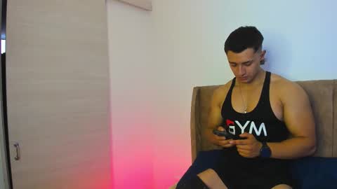 Dilan Coy online show from January 15, 8:56 pm