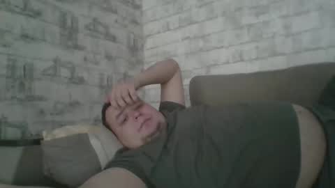 Snapshot of dimasvit5336 chatting on January 7, 10:40 am dimasvit5336 online show from January 7, 10:40 am