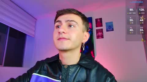 Julian Independent Model online show from November 25, 11:05 pm