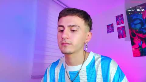 Julian Independent Model online show from March 19, 11:09 pm