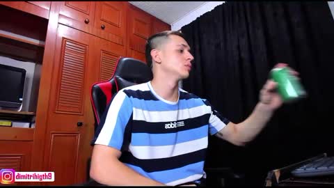 dimitri_higt online show from January 4, 11:38 pm
