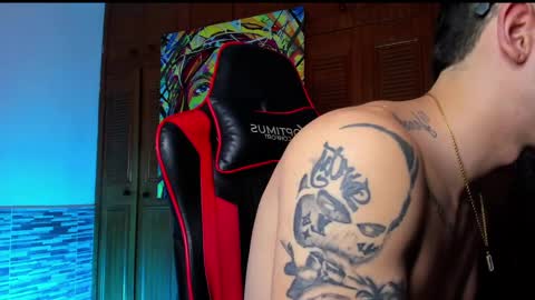 dimitri_higt online show from February 22, 2:28 am