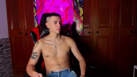 dimitri_higt online show from March 7, 6:13 am