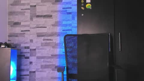 dimitri_higt online show from October 2, 2:07 am