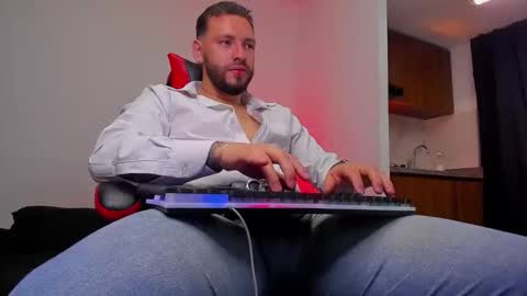 Angel Dimitri online show from February 25, 5:50 am