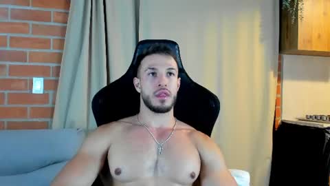Snapshot of dimitricaruso chatting on June 15, 2:47 am dimitricaruso online show from June 15, 2:47 am