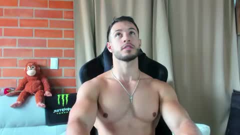 Snapshot of dimitricaruso chatting on July 19, 7:06 pm dimitricaruso online show from July 19, 7:06 pm