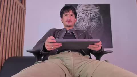 Dimitri online show from October 9, 7:45 pm