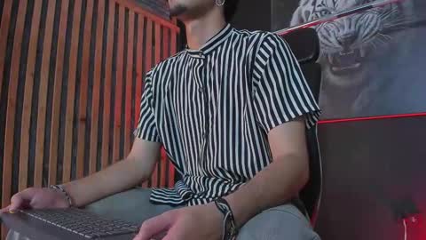 Dimitri online show from November 8, 8:07 pm