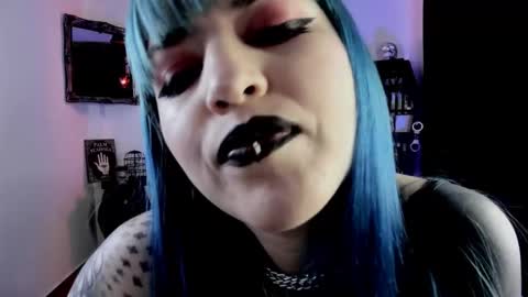 dimmuanddarkness online show from November 22, 5:34 pm