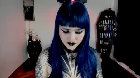 Snapshot of dimmuanddarkness chatting on July 5, 12:50 am dimmuanddarkness online show from July 5, 12:50 am