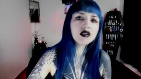 Snapshot of dimmuanddarkness chatting on July 10, 9:28 pm dimmuanddarkness online show from July 10, 9:28 pm