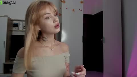 Dina online show from November 9, 8:23 am